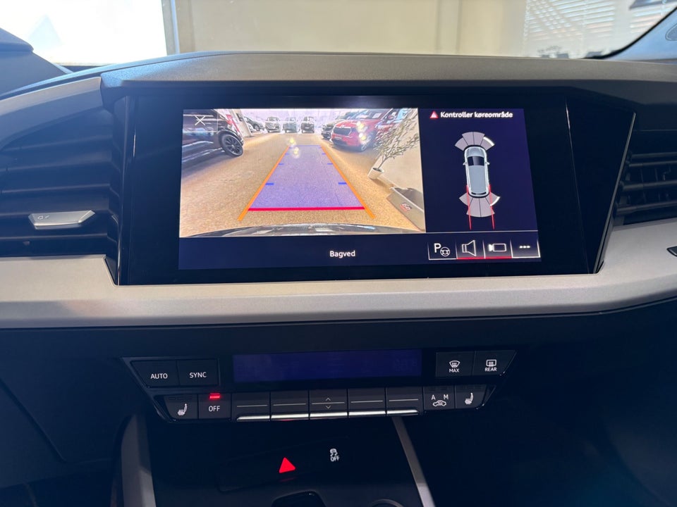 Audi Q4 e-tron 40  5d