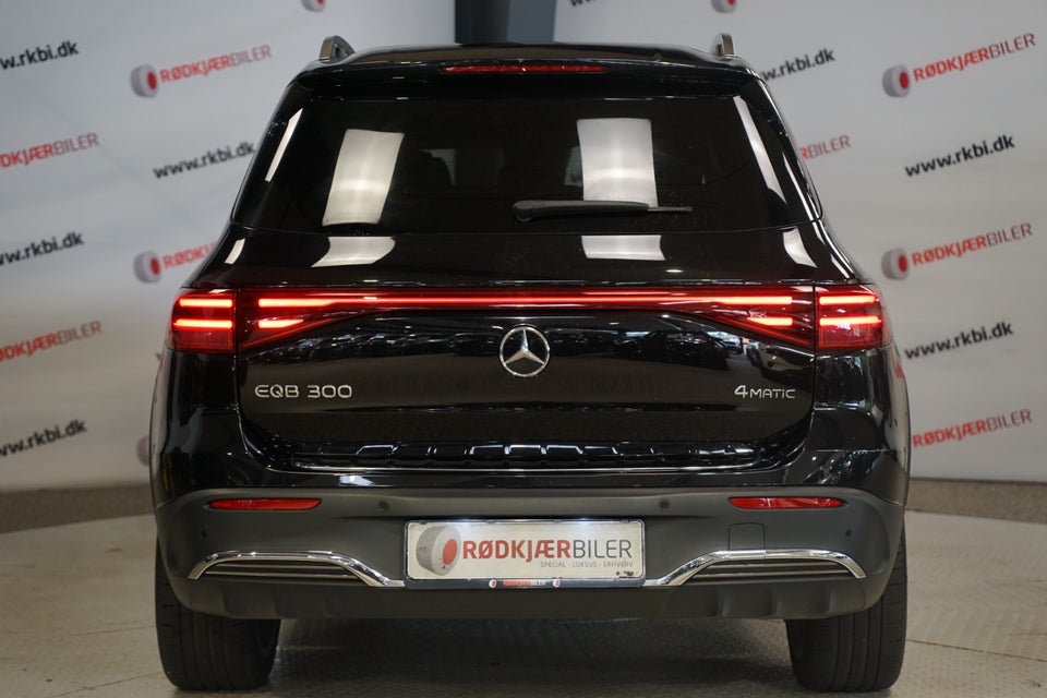 Mercedes EQB300 AMG Premium 4Matic 5d