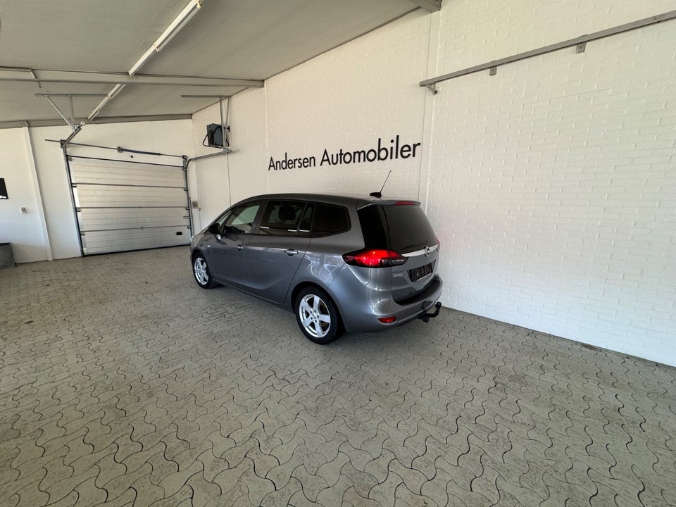 Opel Zafira Tourer 1,4 T 140 Enjoy 7prs 5d