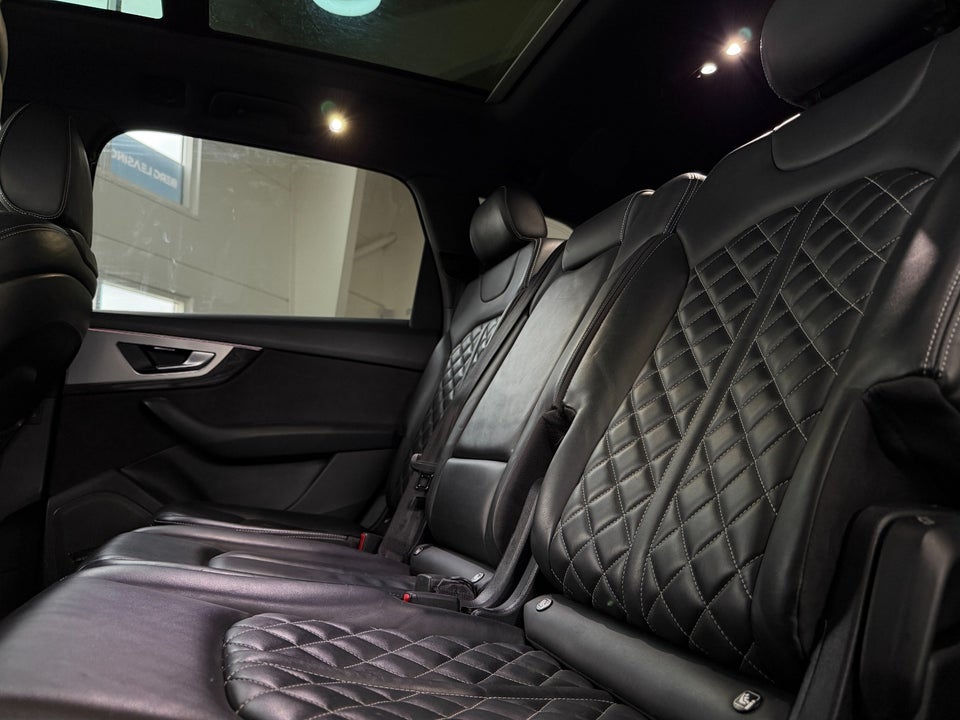 Audi SQ7 4,0 TDi quattro Tiptr. 7prs 5d