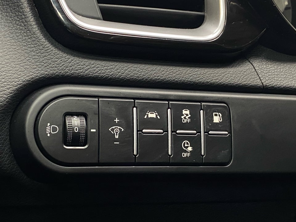 Kia XCeed 1,6 PHEV Prestige DCT 5d