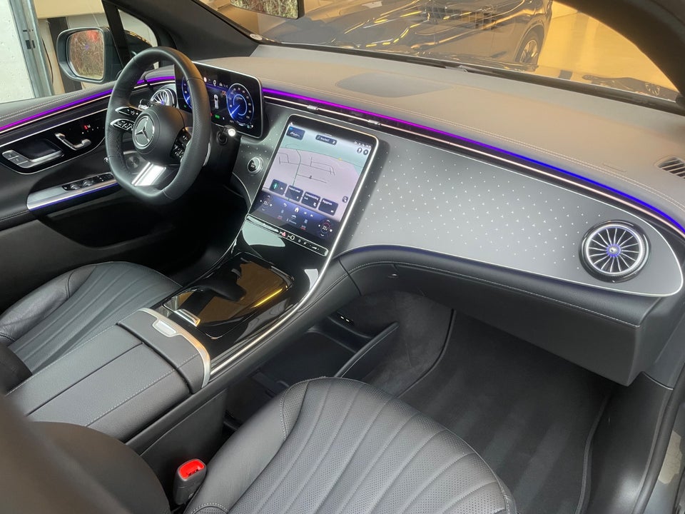 Mercedes EQE300 SUV AMG Line 5d