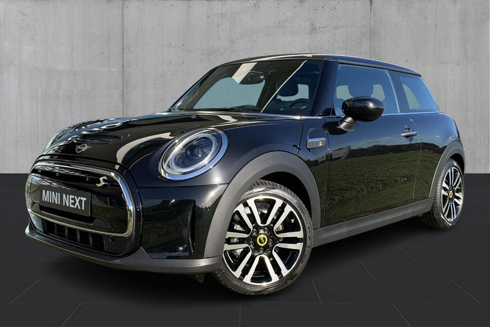 MINI Cooper SE Classic Trim 3d