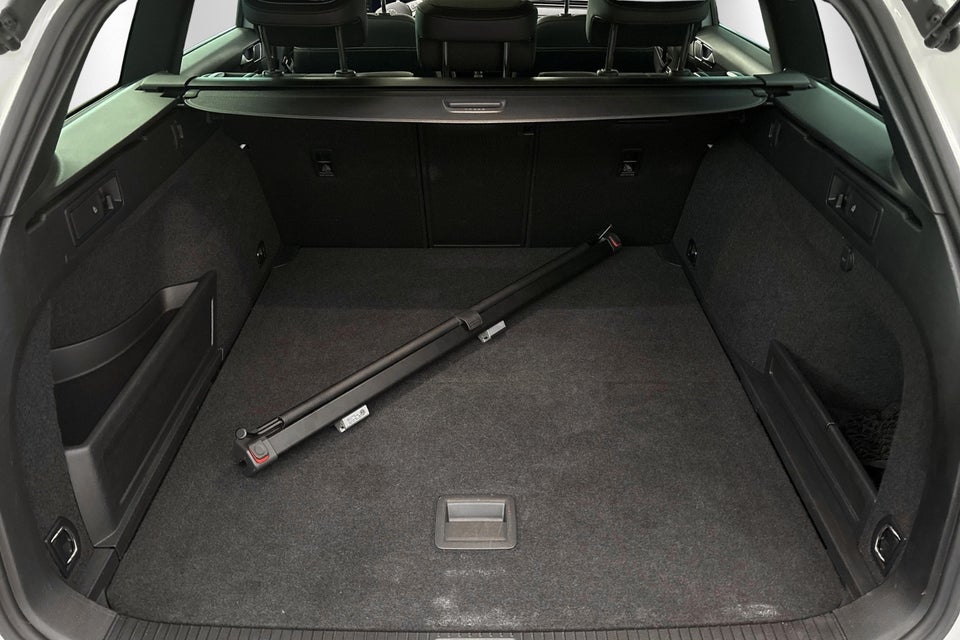 VW Passat 1,4 GTE DSG 4d