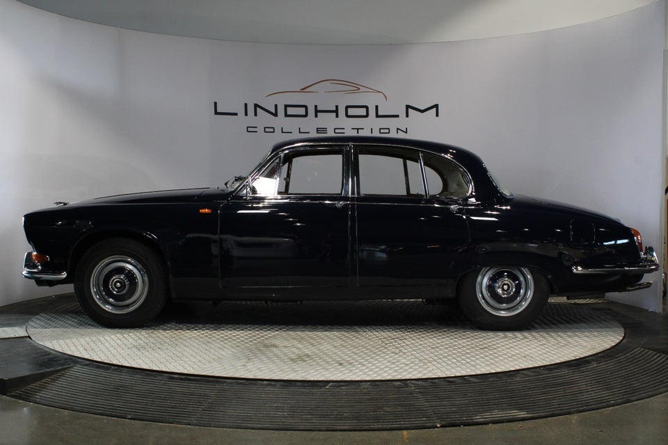 Jaguar 420 4,2 aut. 4d