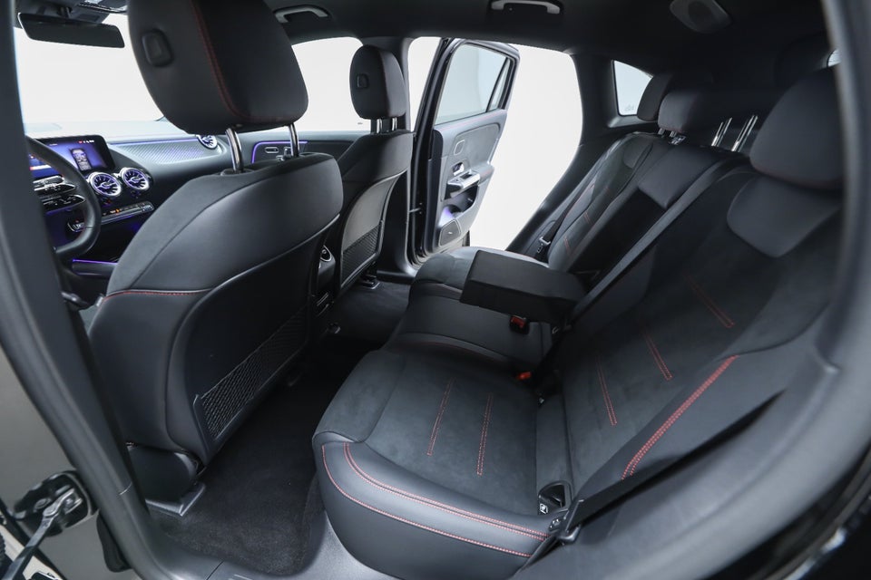 Mercedes EQA350 AMG Premium 4Matic 5d