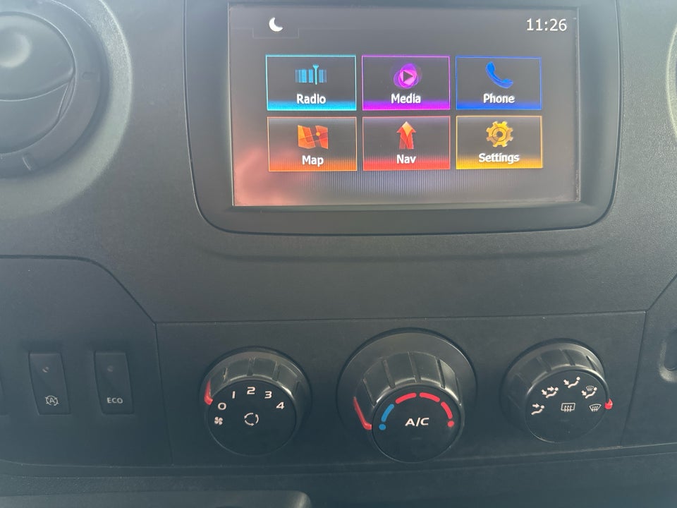 Renault Master III T35 2,3 dCi 170 L2H2 Kassevogn