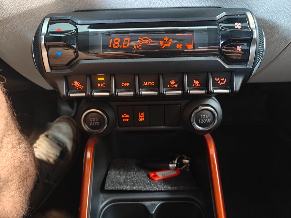 Suzuki Ignis 1,2 Dualjet Adventure AGS 5d