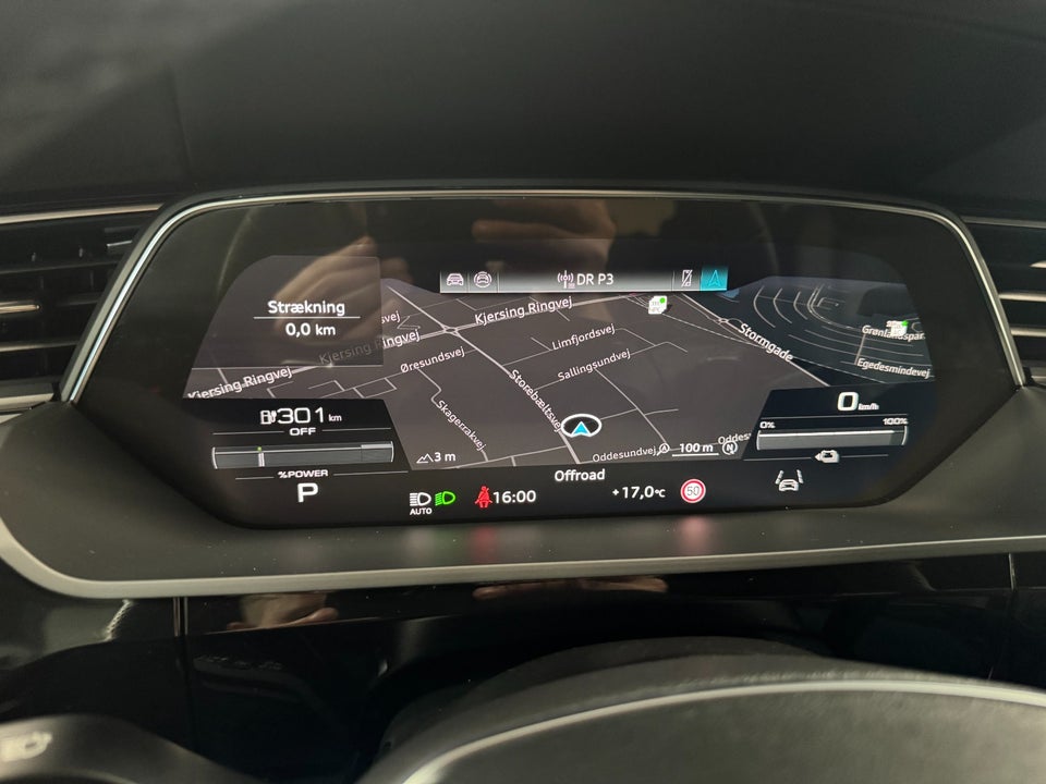 Audi Q8 e-tron 55 S-line quattro 5d