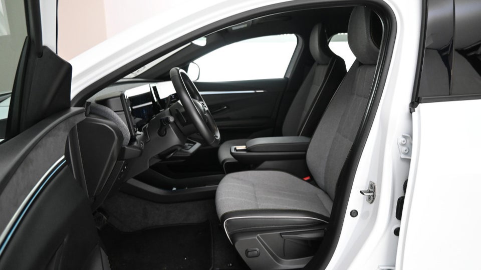 Renault Megane E-Tech 60 Techno 5d