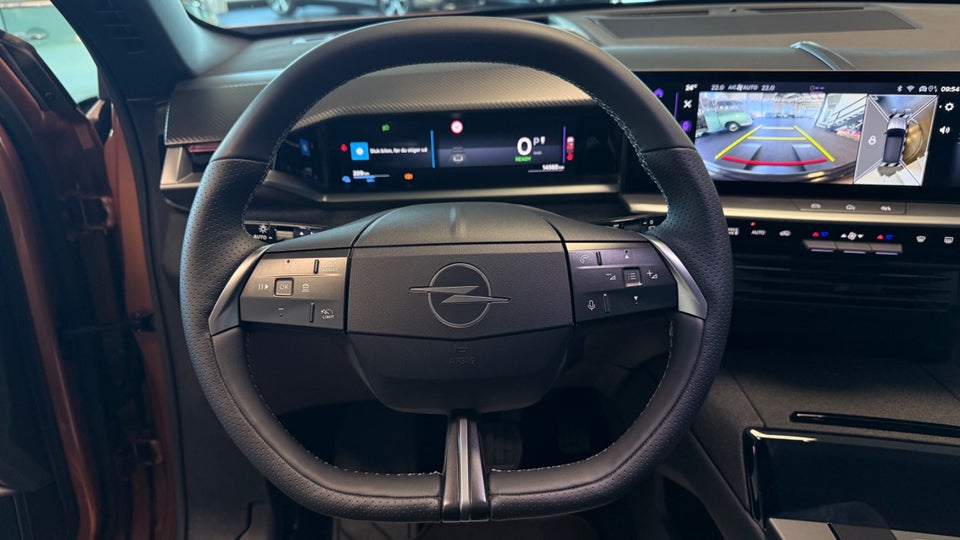 Opel Grandland-e 73 GS Sky 5d