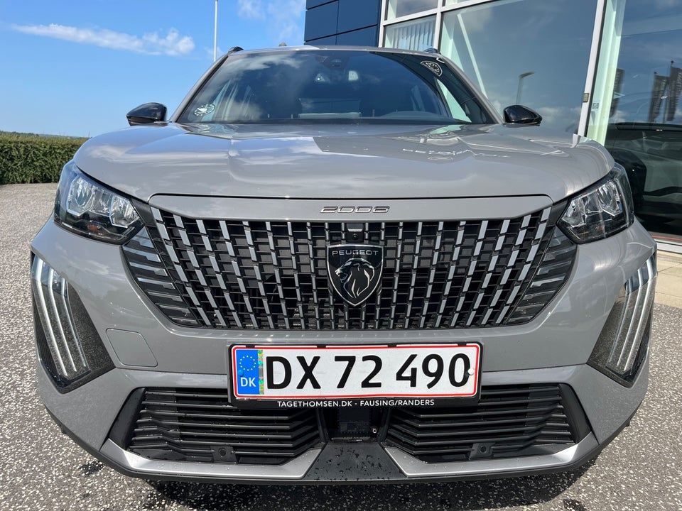 Peugeot 2008 1,2 PureTech 130 Black Selection EAT8 5d