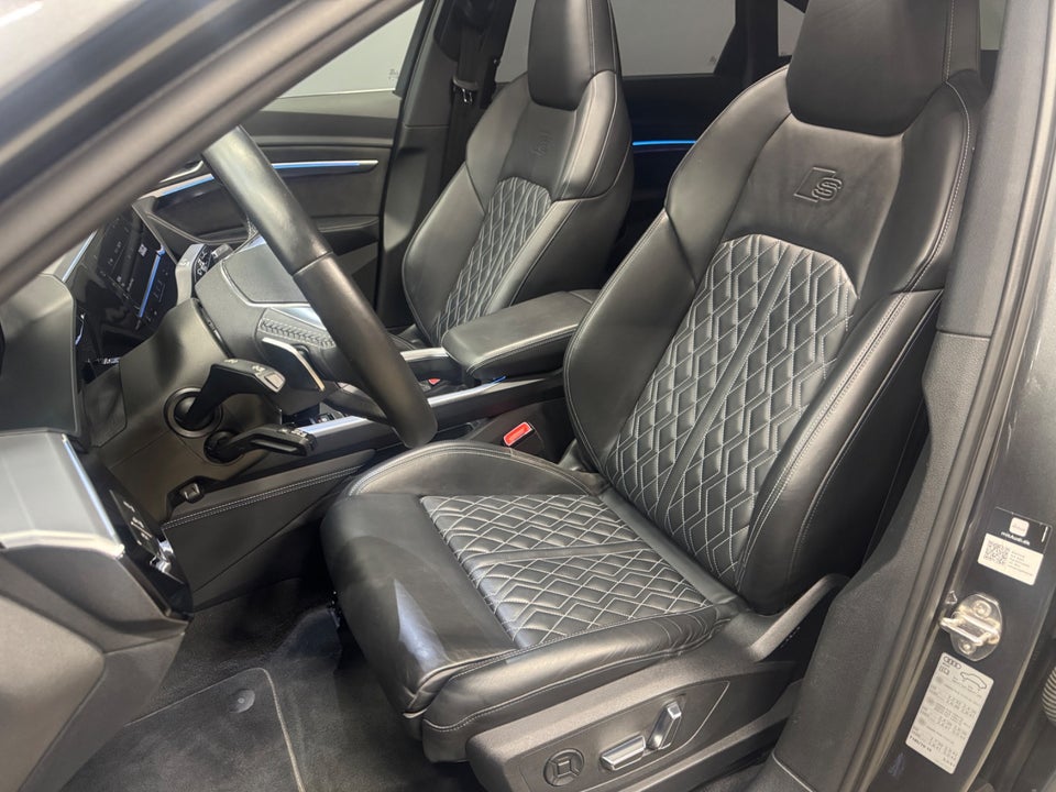 Audi e-tron 55 S-line Sportback quattro 5d