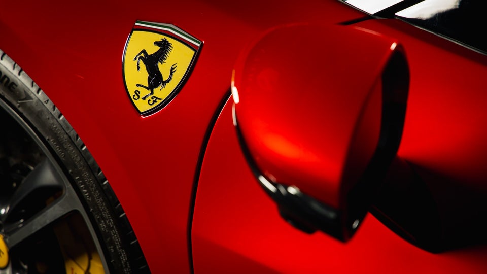 Ferrari 296 GTB 2,9 DCT 2d