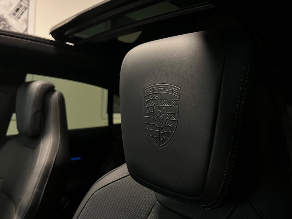 Porsche Macan 4 5d
