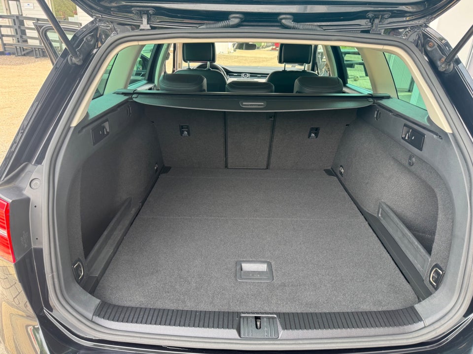VW Passat 1,5 TSi 150 Highline Premium Variant DSG 5d
