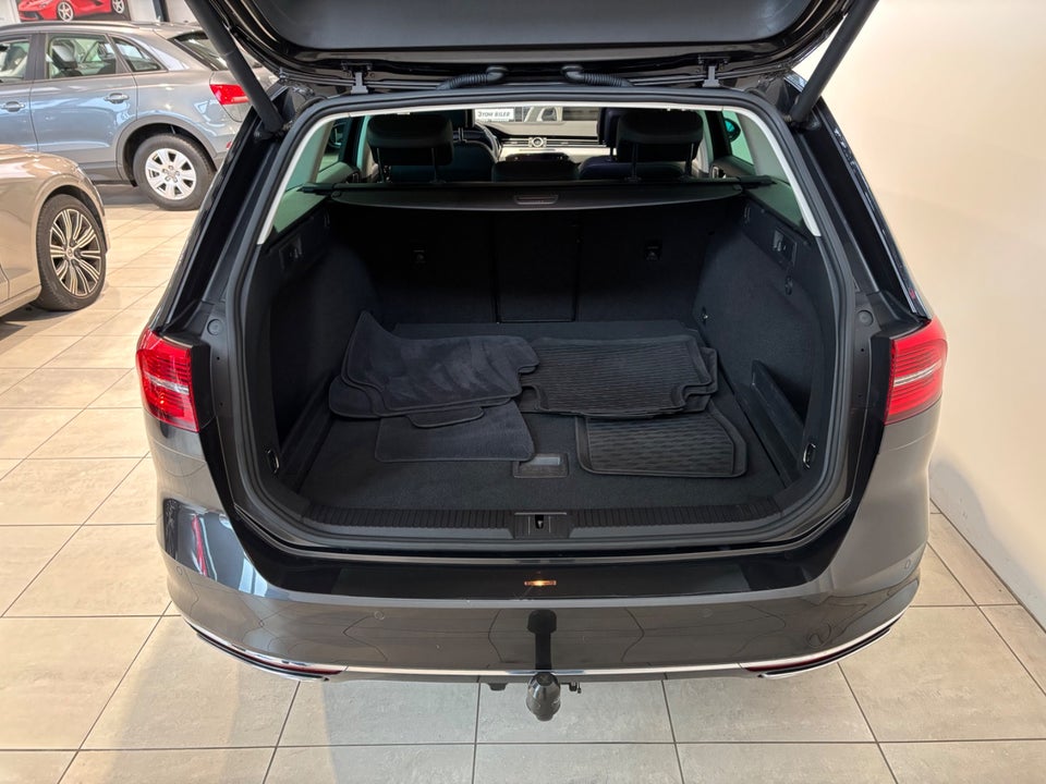 VW Passat 1,8 TSi 180 High+ Variant DSG 5d