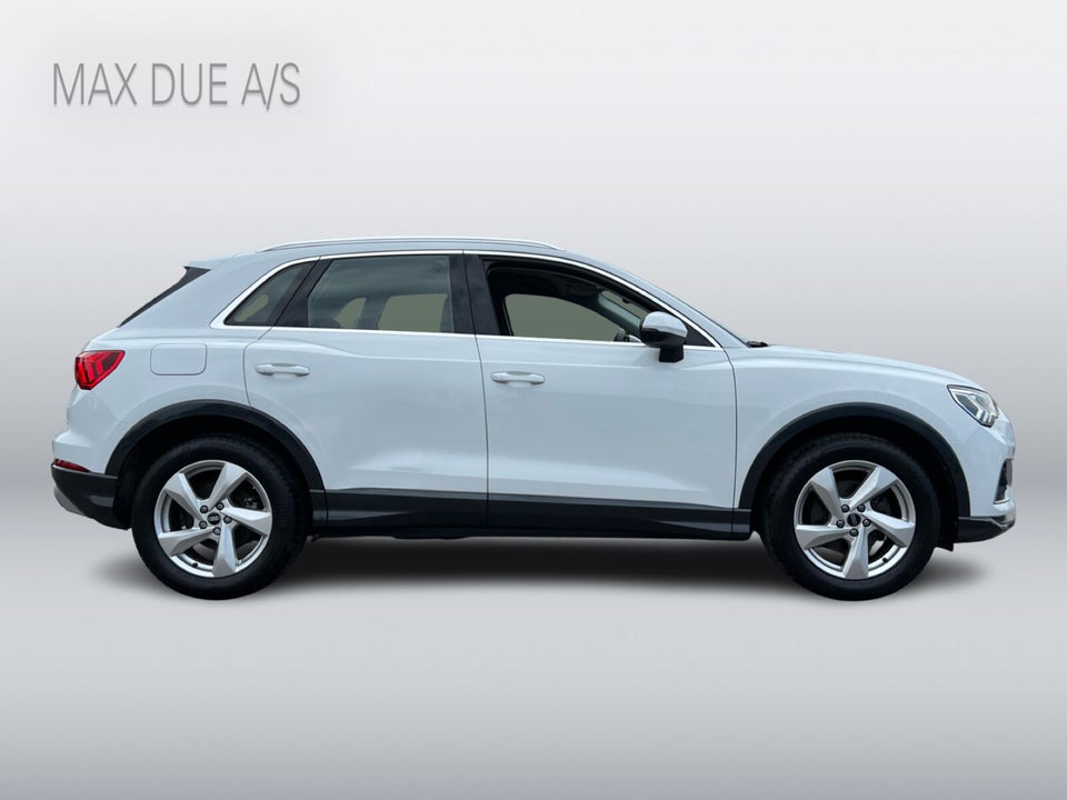 Audi Q3 35 TFSi Advanced Prestige S-tr. 5d