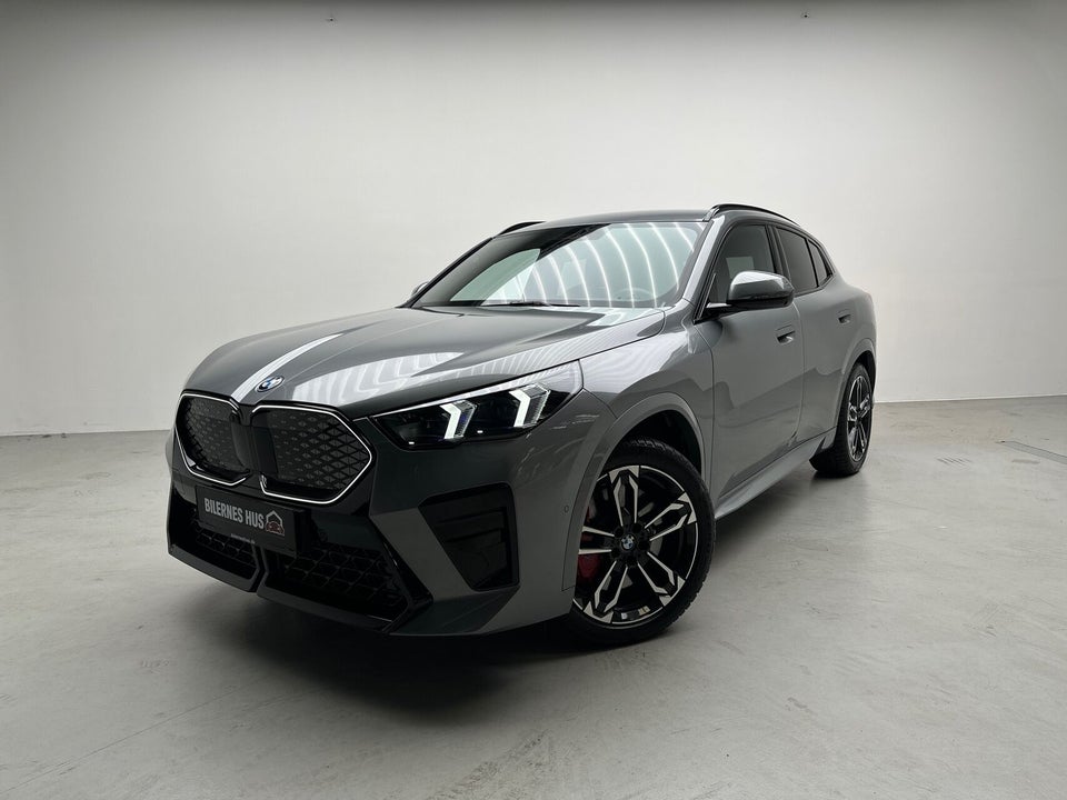 BMW iX2 xDrive30 M-Sport 5d