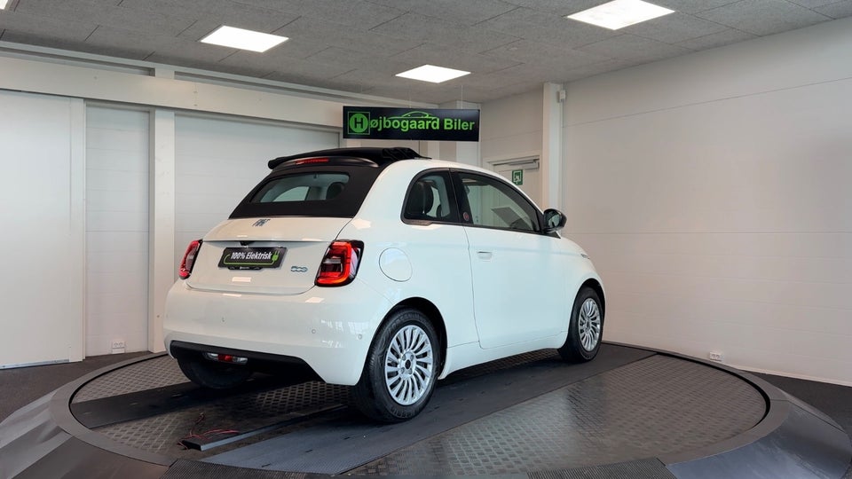 Fiat 500e 42 (RED) Cabrio 2d