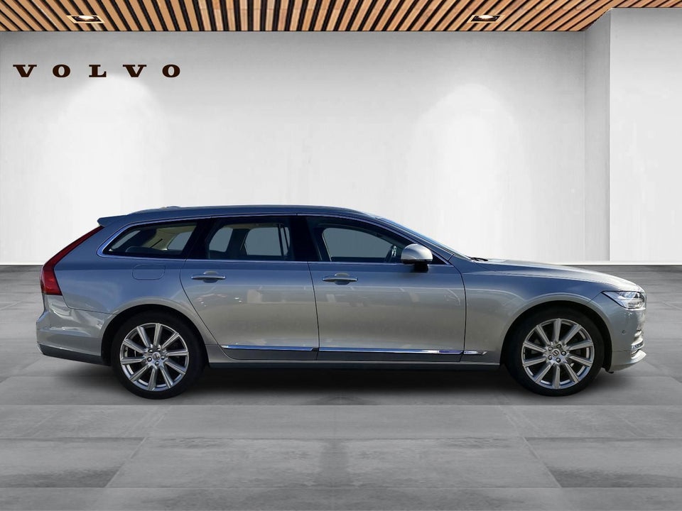 Volvo V90 2,0 D5 235 Inscription aut. AWD Van 5d