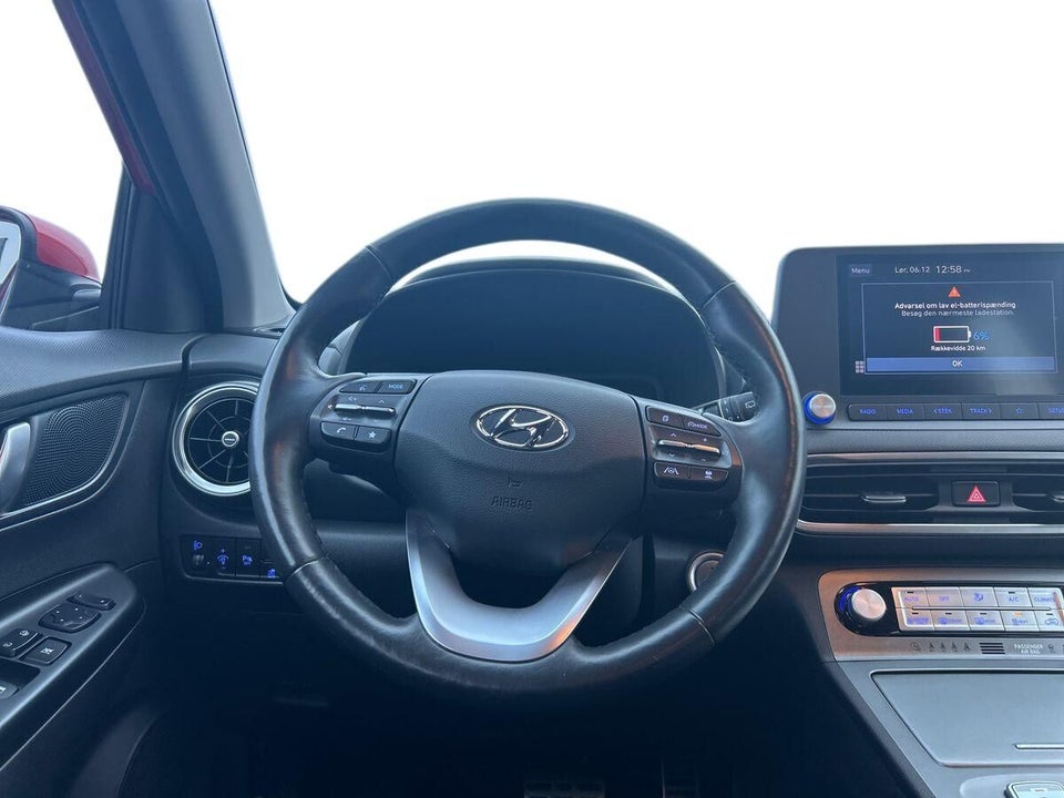Hyundai Kona 39 EV Select 5d