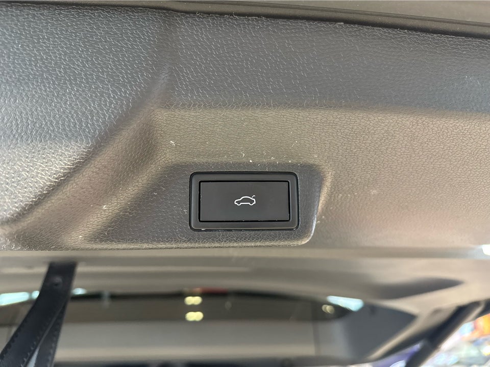 VW ID.Buzz 77 Style SWB 5d