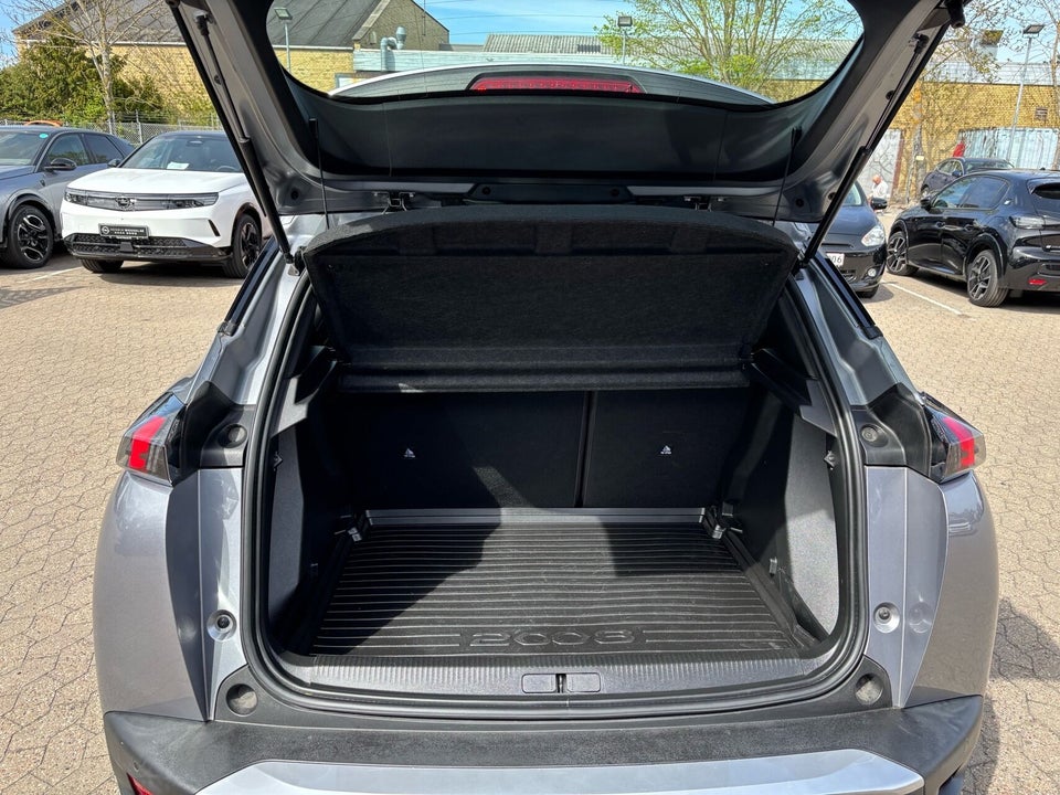 Peugeot 2008 1,2 PureTech 100 Platin 5d