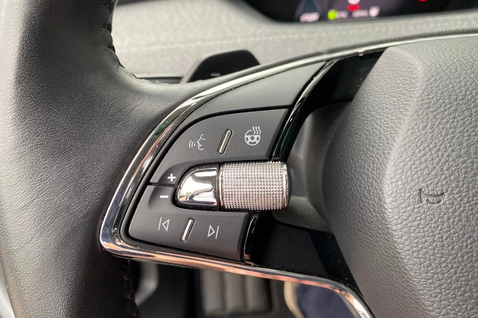 Skoda Enyaq 80 iV Loft 5d