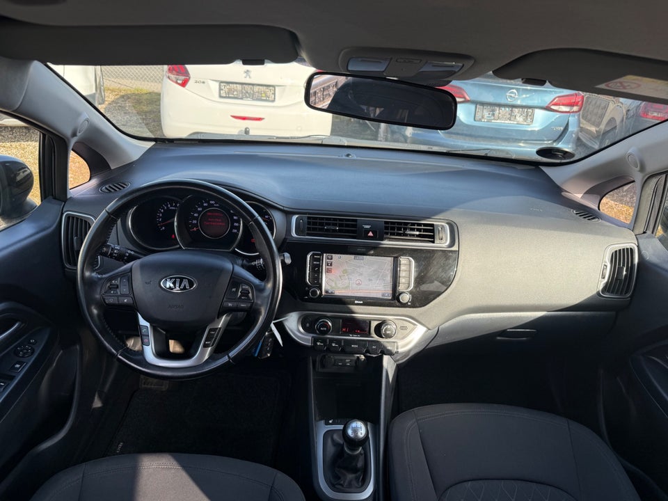 Kia Rio 1,2 CVVT Premium 5d