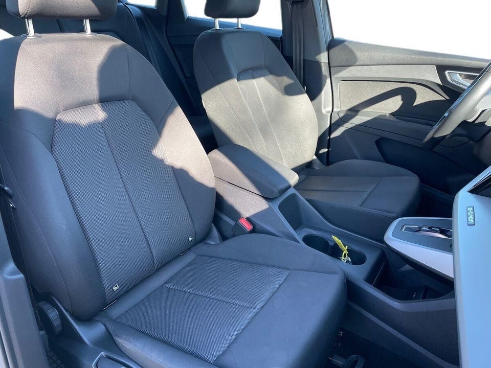 Audi Q4 e-tron 40  5d