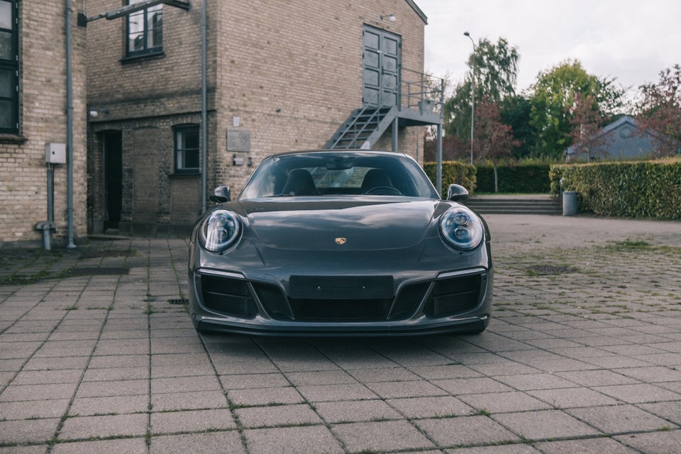 Porsche 911 Carrera GTS 3,0 Coupé 2d