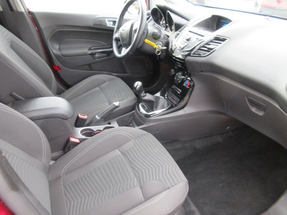 Ford Fiesta 1,0 SCTi 100 Titanium 5d