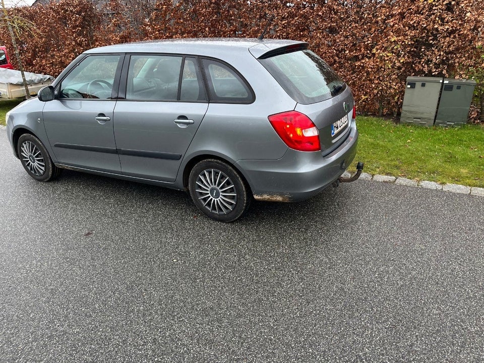 Skoda Fabia 1,2 TSi 105 Elegance Combi 5d