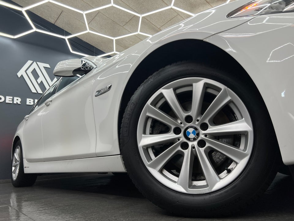 BMW 520d 2,0 Touring 5d