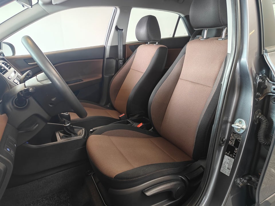 Hyundai i20 Active Cross 1,4 CRDi 90 Trend 5d
