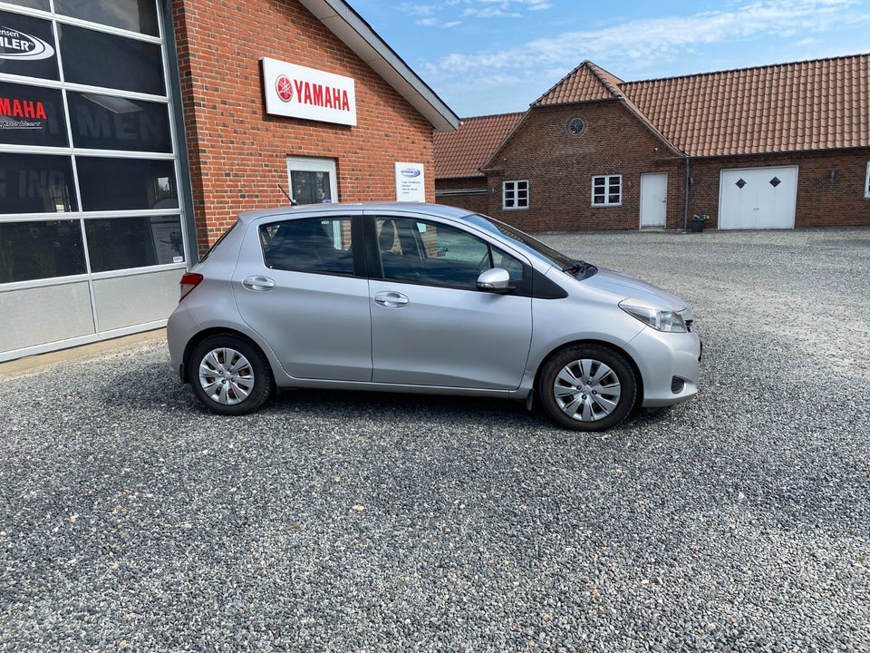 Toyota Yaris 1,4 D-4D T2 Touch 5d