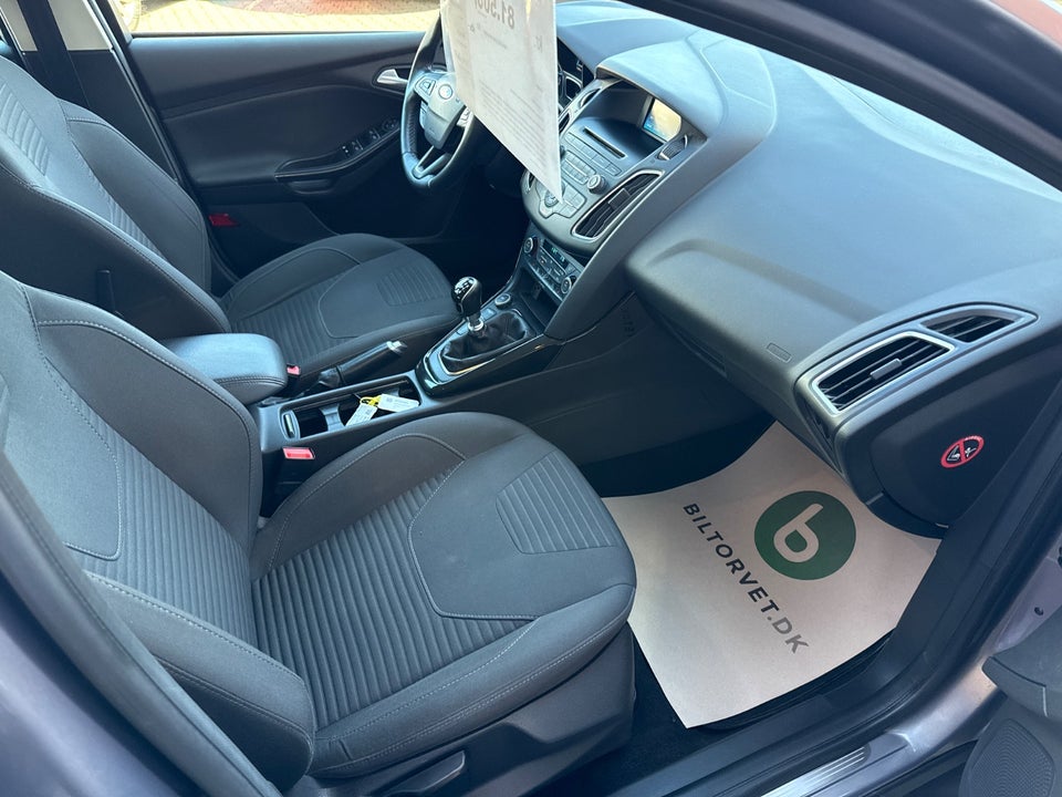 Ford Focus 1,0 SCTi 125 Titanium stc. 5d