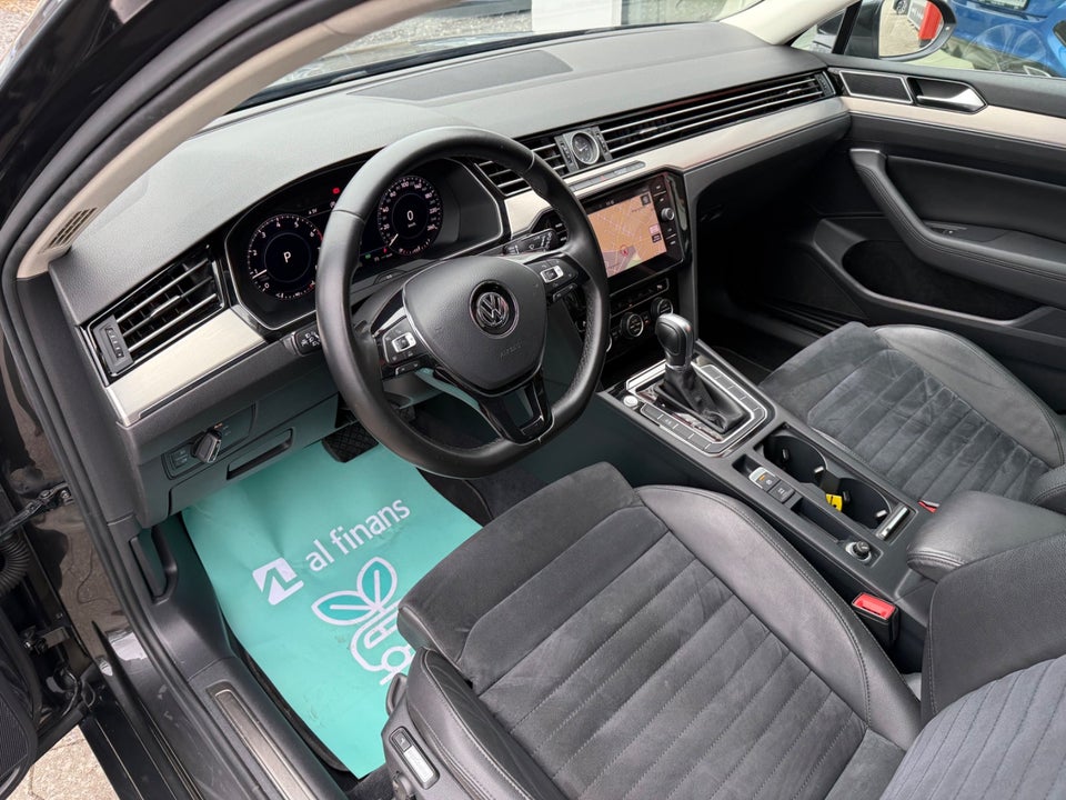 VW Passat 1,4 TSi 150 R-line Variant DSG BMT 5d