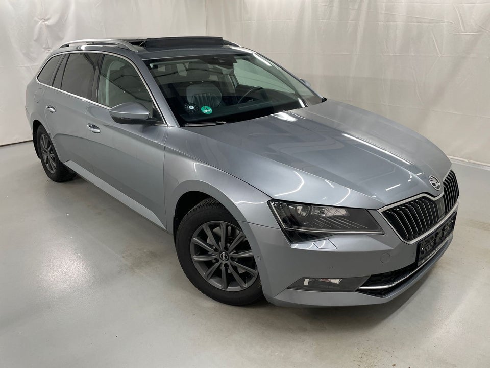 Skoda Superb 1,4 TSi 150 Style Combi DSG 5d
