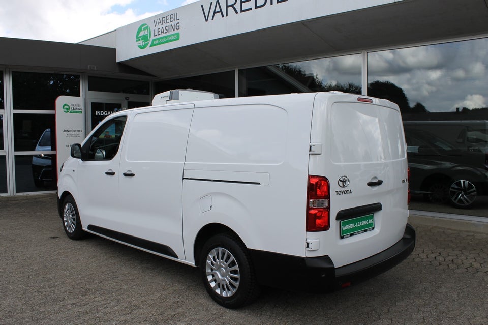 Toyota ProAce 2,0 D 177 Long Comfort Master aut. 6d