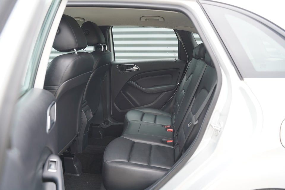 Mercedes B200 1,6 BE 5d