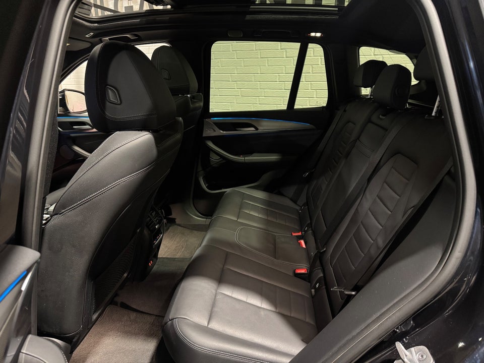 BMW iX3 Charged Impressive 5d