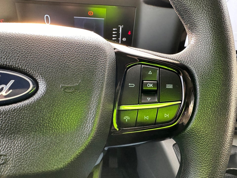 Ford Transit Custom 300L 2,0 EcoBlue Trend