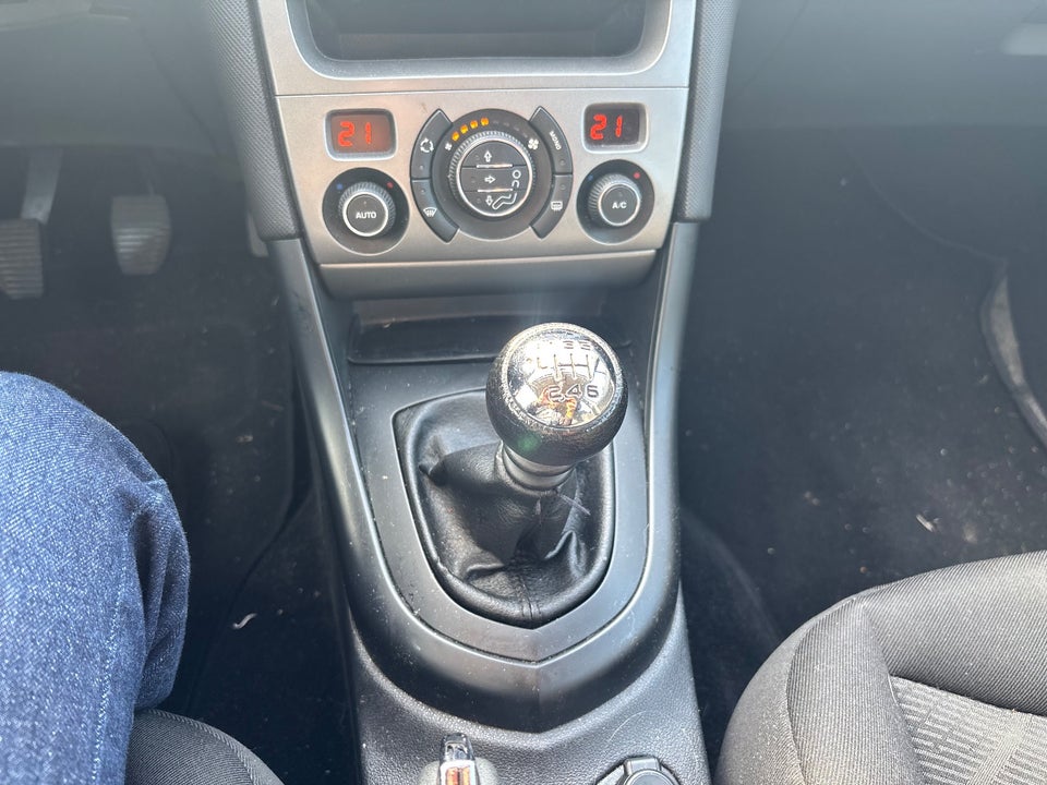 Peugeot 308 1,6 HDi 109 Comfort+ stc. 5d