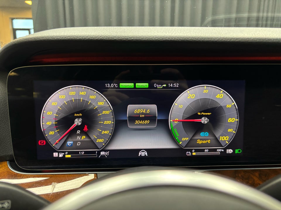 Mercedes E300 de 2,0 Advantage stc. aut. 5d