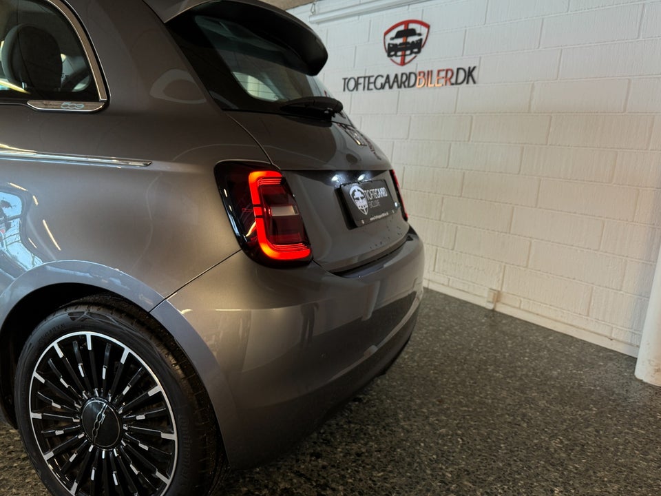Fiat 500e 42 la Prima 3d