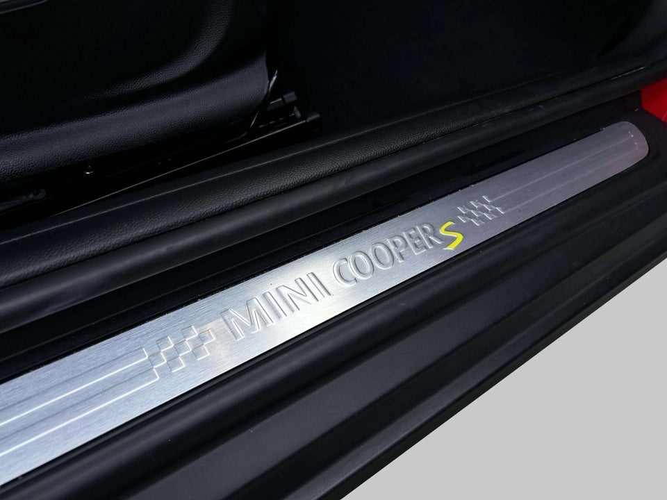 MINI Cooper SE Classic Trim 3d