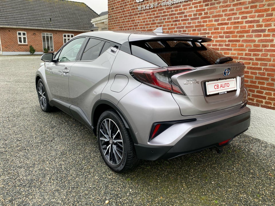 Toyota C-HR 1,8 Hybrid C-HIC CVT 5d