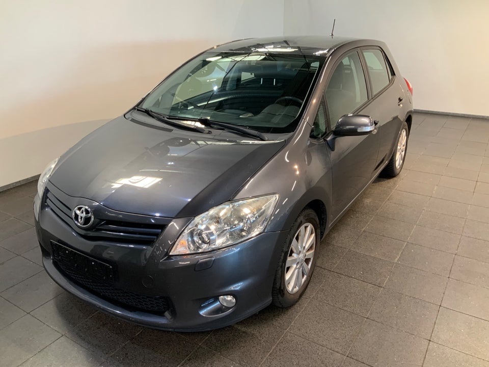 Toyota Auris 1,6 T2 5d
